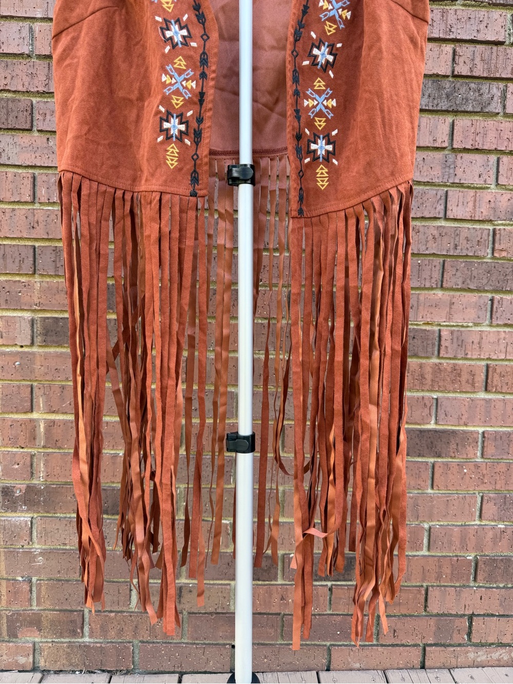 Flying Tomato VTG Boho Southwestern Embroidered Faux Suede Fringe Vest Medium - Picture 3 of 8